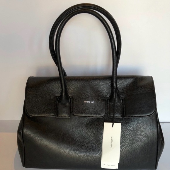 Matt & Nat Handbags - ISO!!!!!!!! Matt & Nat Clarke bag